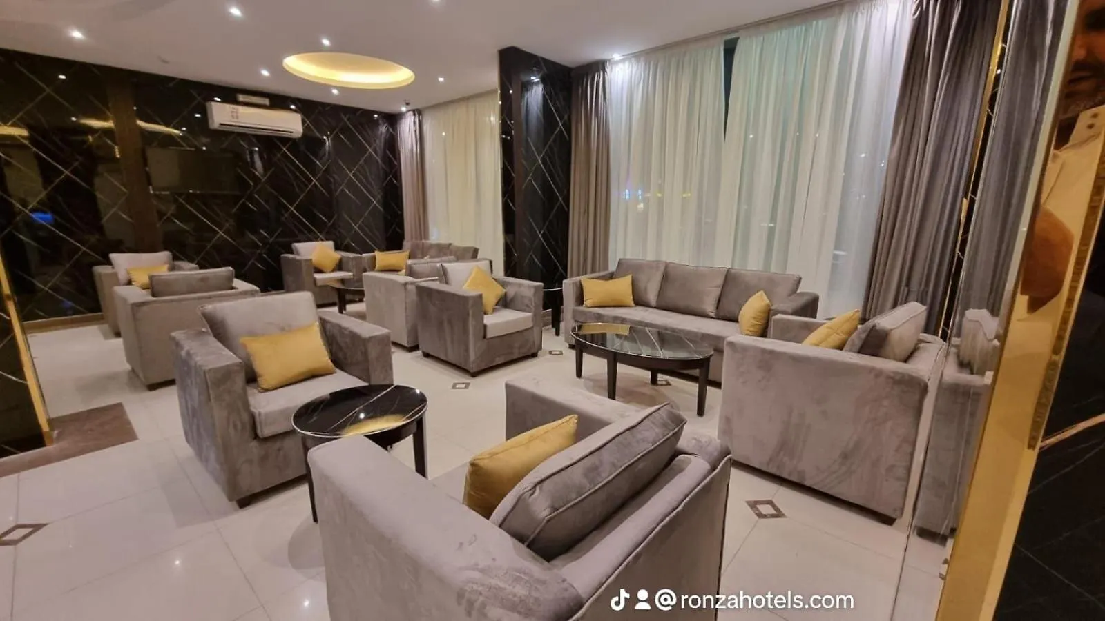 Ronza Land Aparthotel Riyadh